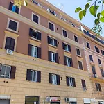 Rome As You Feel - Santamaura Vatican Apartment